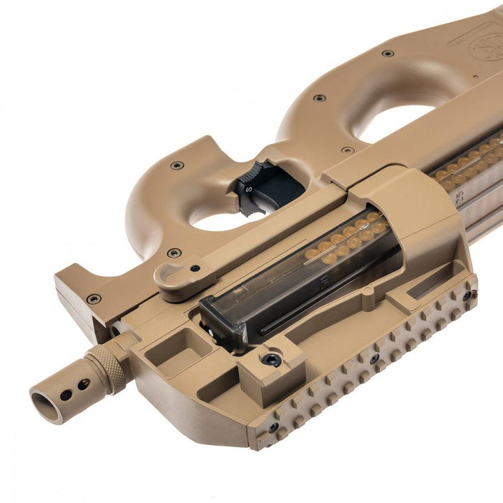 FN P90 Elektrisk Airsoftrifle med Batteri og Lader - FDE - Game-On.no