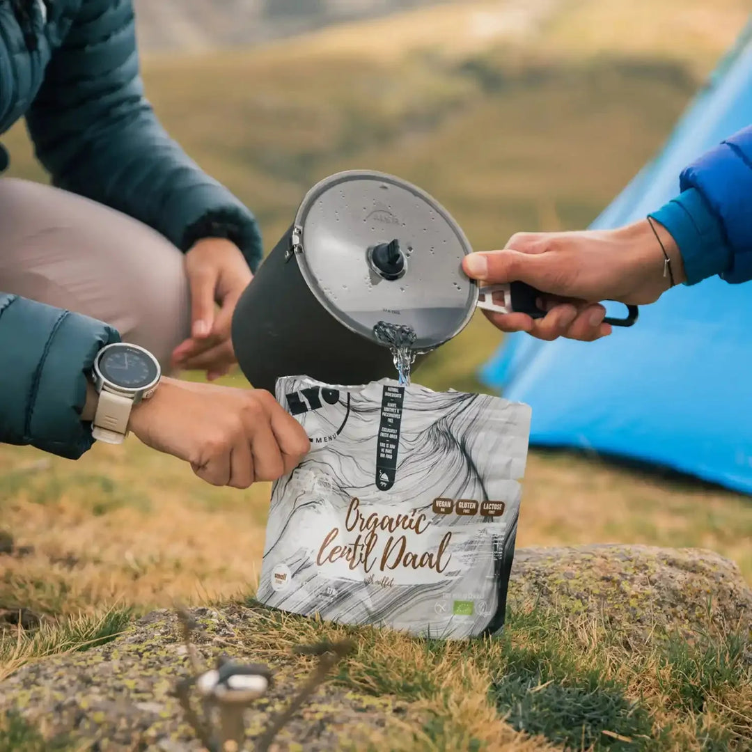 LYOFOOD Indisk Linsedal – Frysetørket vegetarisk middag for tur og ekspedisjon - Game-On.no