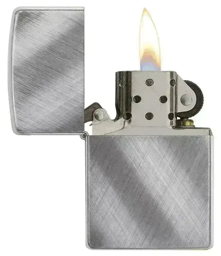 Zippo Lighter - Classic Diagonal Weave - Game-On.no