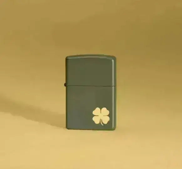 Zippo Lighter - Firkløver Motiv - Game-On.no